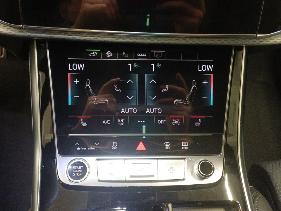Audi Q8 55 TFSI e quattro