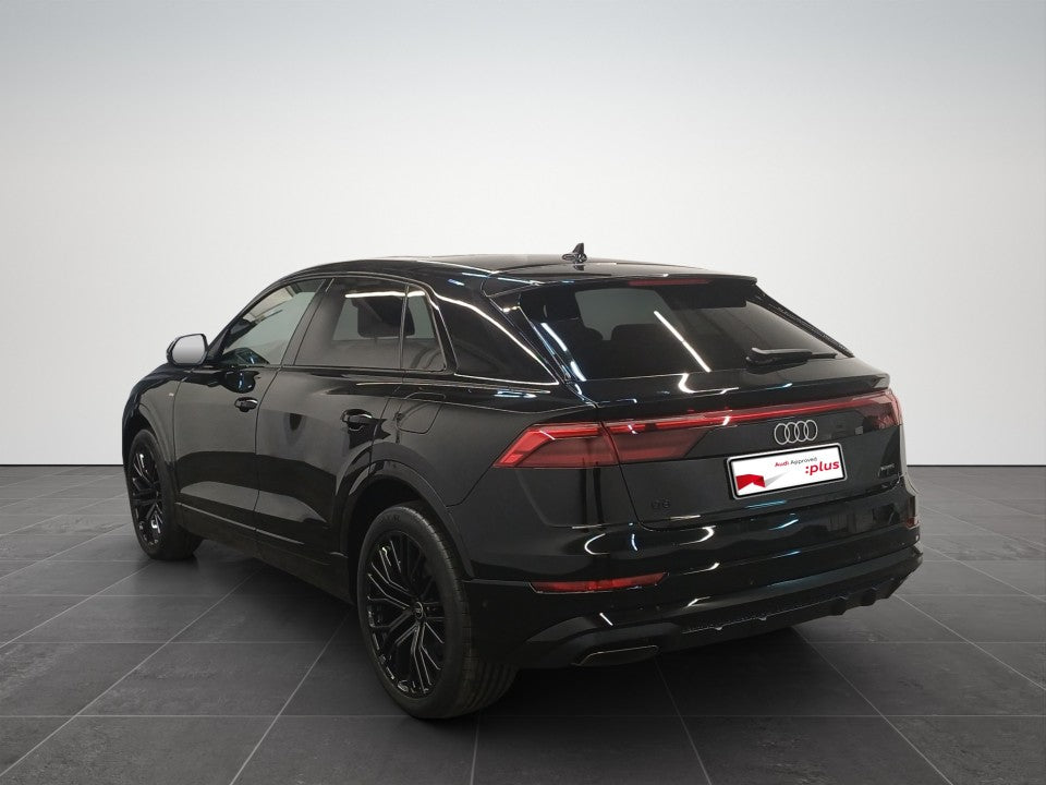 Audi Q8 55 TFSI e quattro