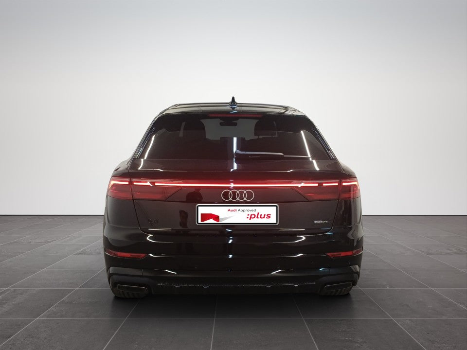 Audi Q8 55 TFSI e quattro