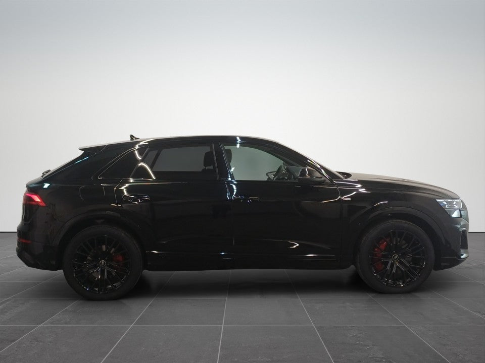 Audi Q8 55 TFSI e quattro