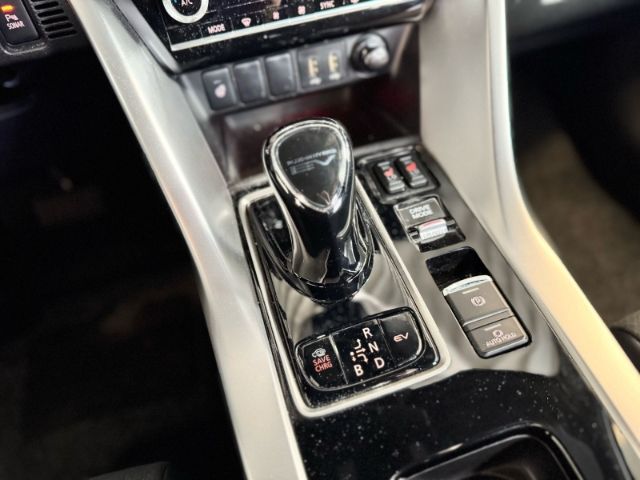 Mitsubishi Eclipse Cross Mitsubishi Plug-In Hybrid Plus MJ2