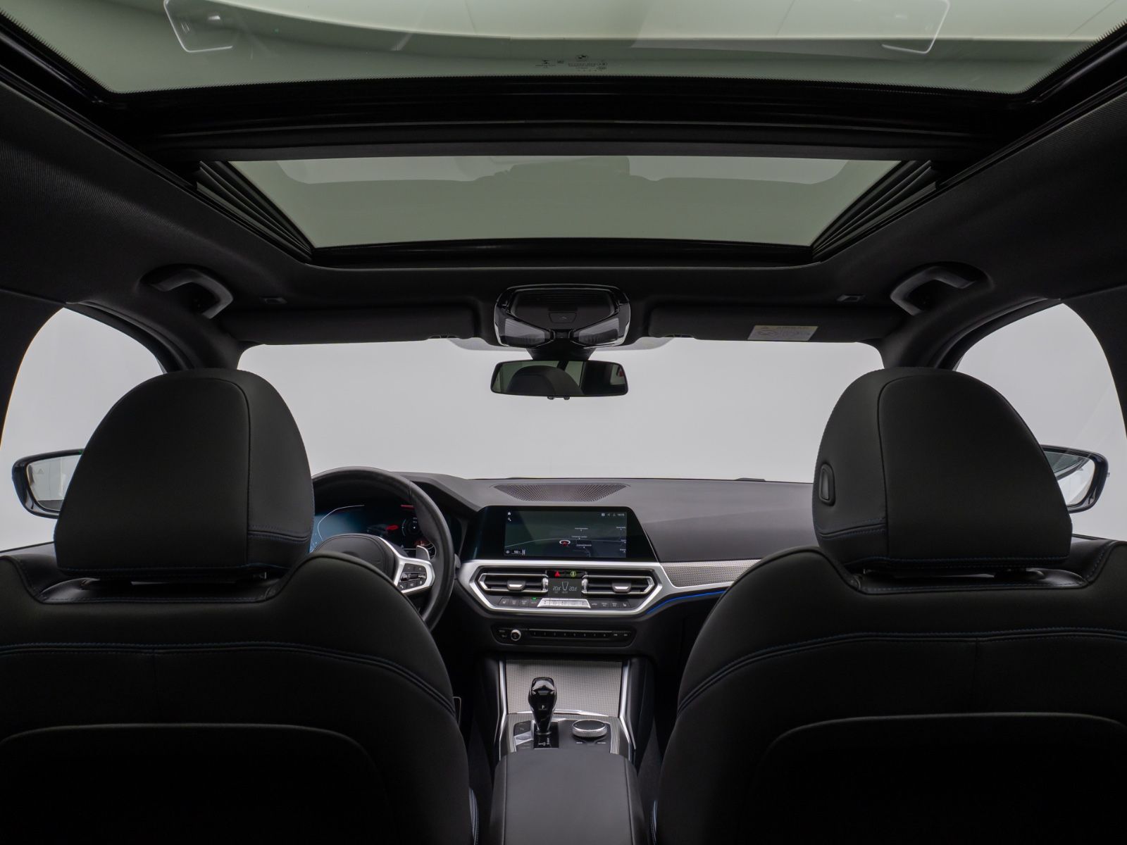 BMW 320d M Sport - Samsaru's Car Outlet