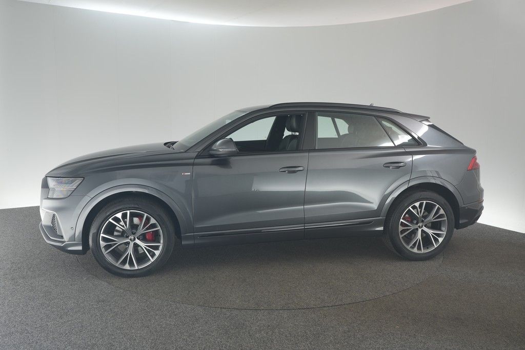 Audi Q8 50 TDI quattro S line - Samsaru's Car Outlet