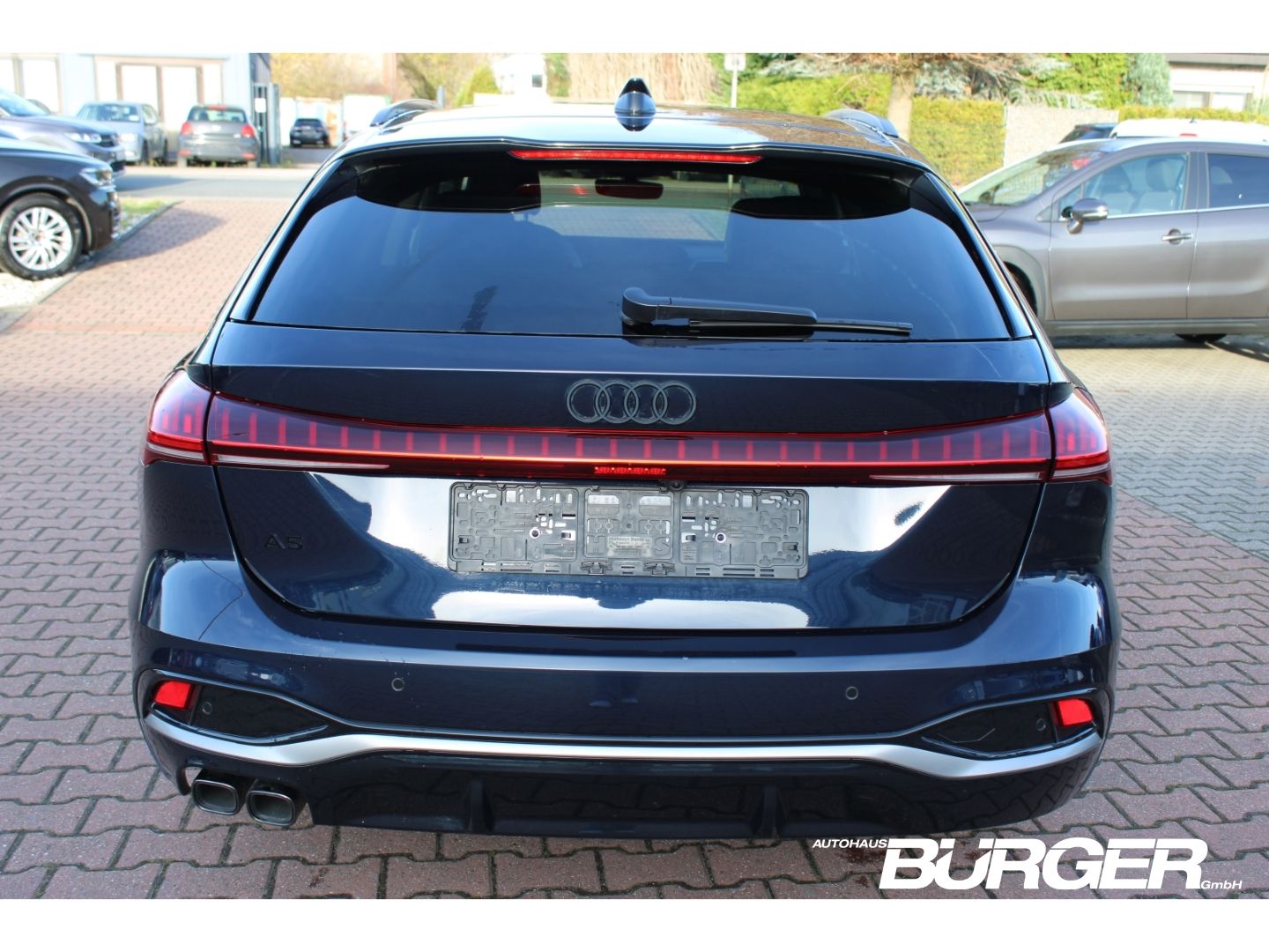 Audi A5 TDI edition one S Line Matrix Navi AHK ACC Le