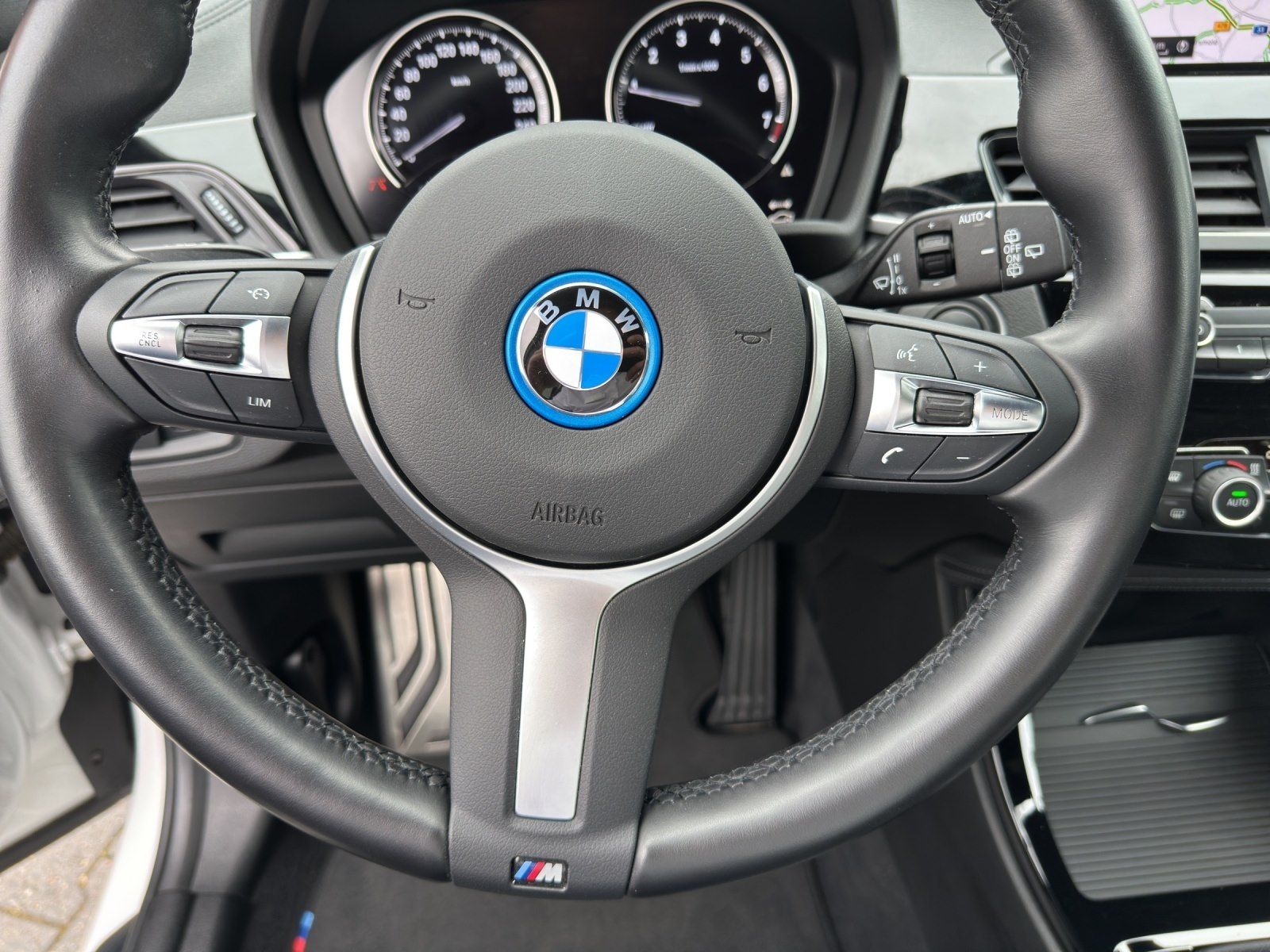 BMW X1 xDrive25e M Sport - Samsaru's Car Outlet
