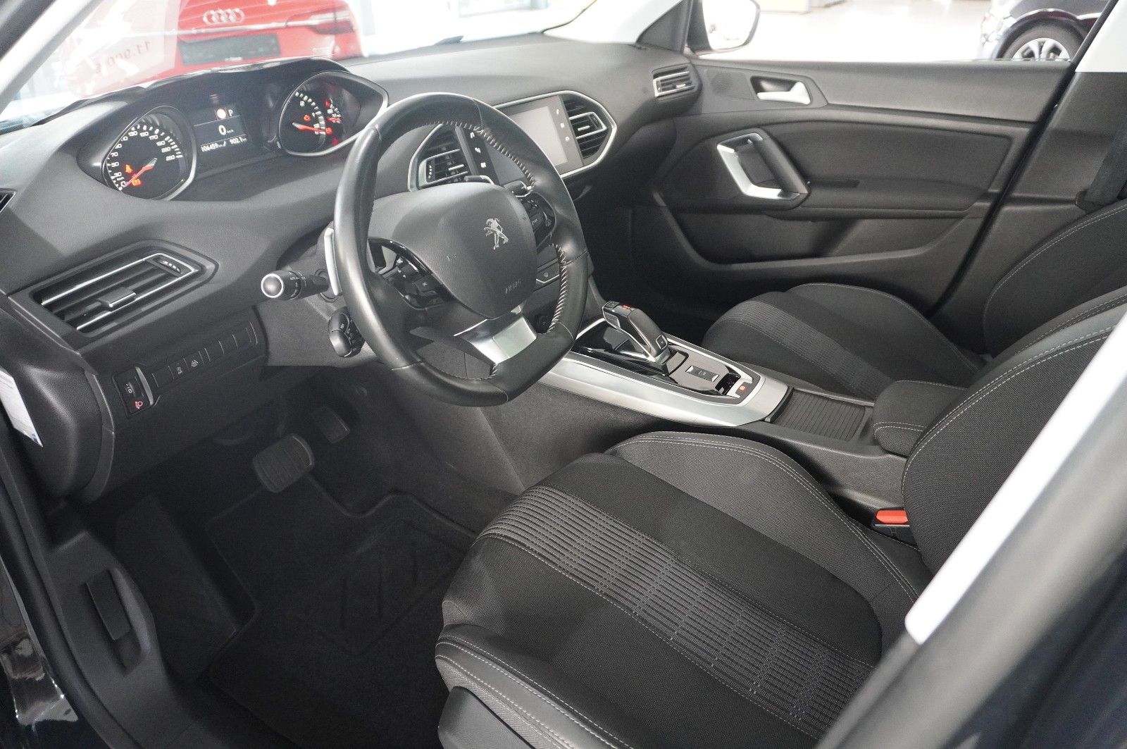 Peugeot 308 SW 1.5D ALLURE BUSINESS - Samsaru's Car Outlet