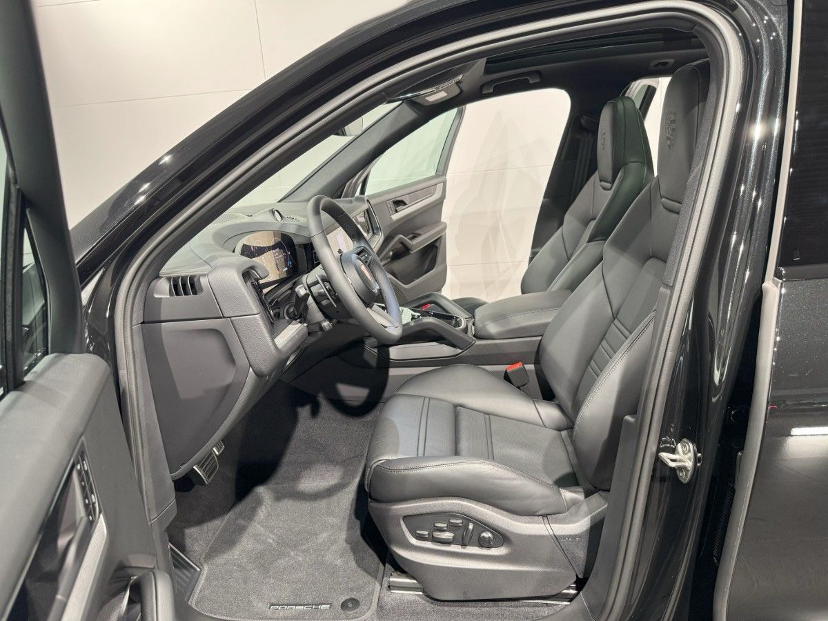 Porsche Cayenne E-Hybrid*MY26*SpDes*SpAbg*Pano*Luft*PASM