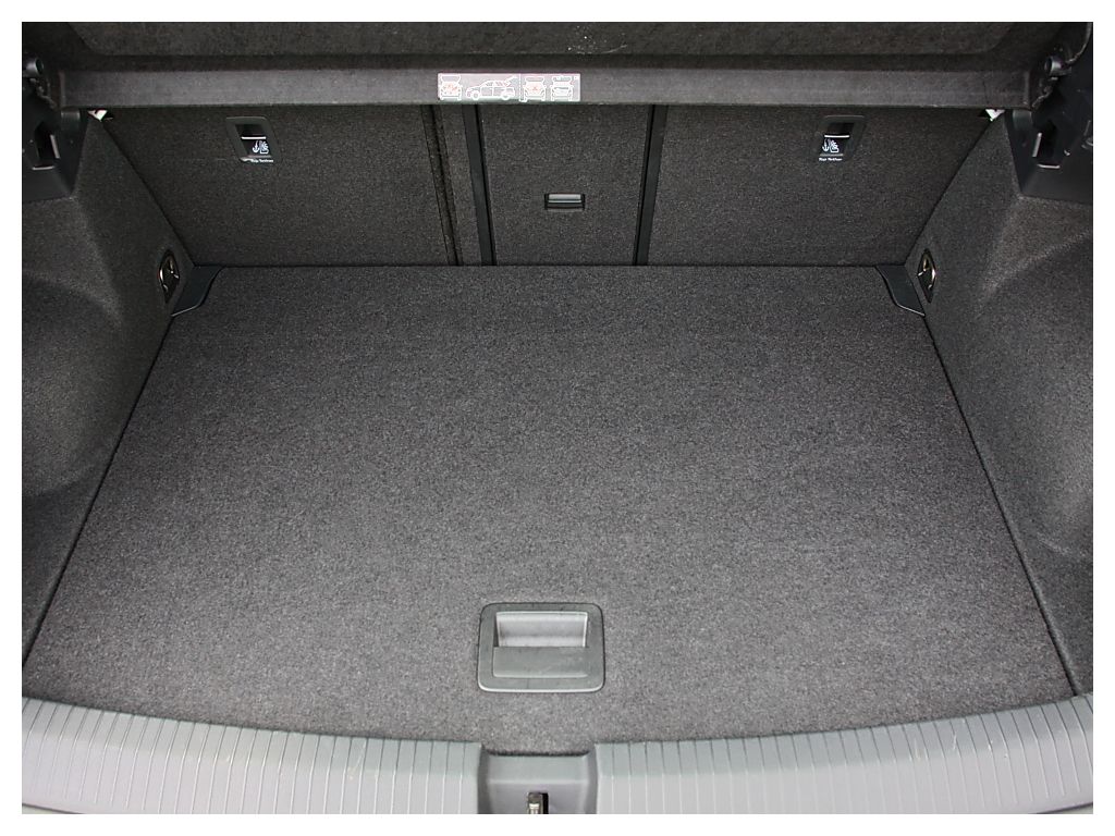 Volkswagen T-ROC Style - Samsaru's Car Outlet