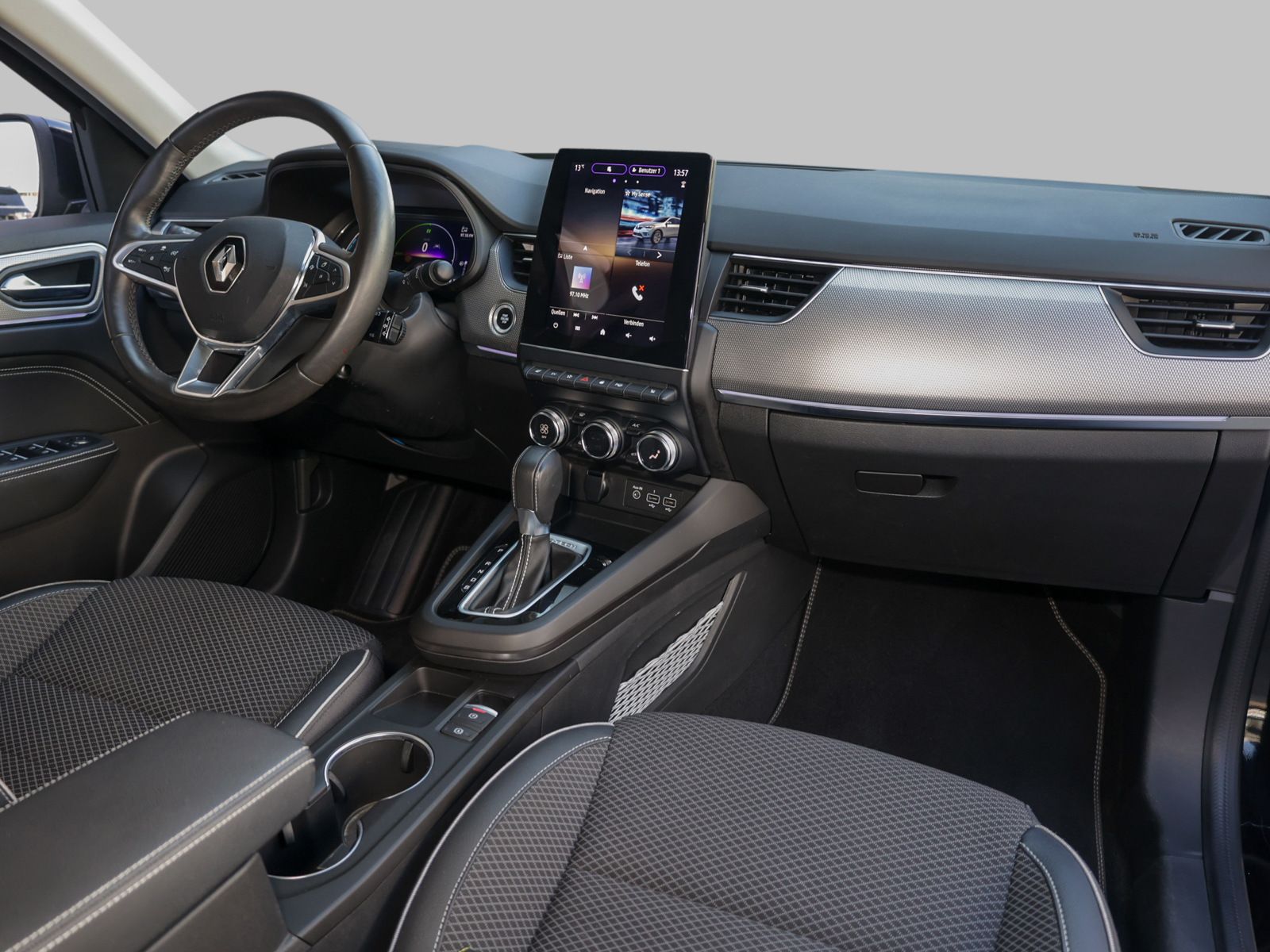 Renault Arkana E-TECH 145 Hybrid Intens - Samsaru's Car Outlet