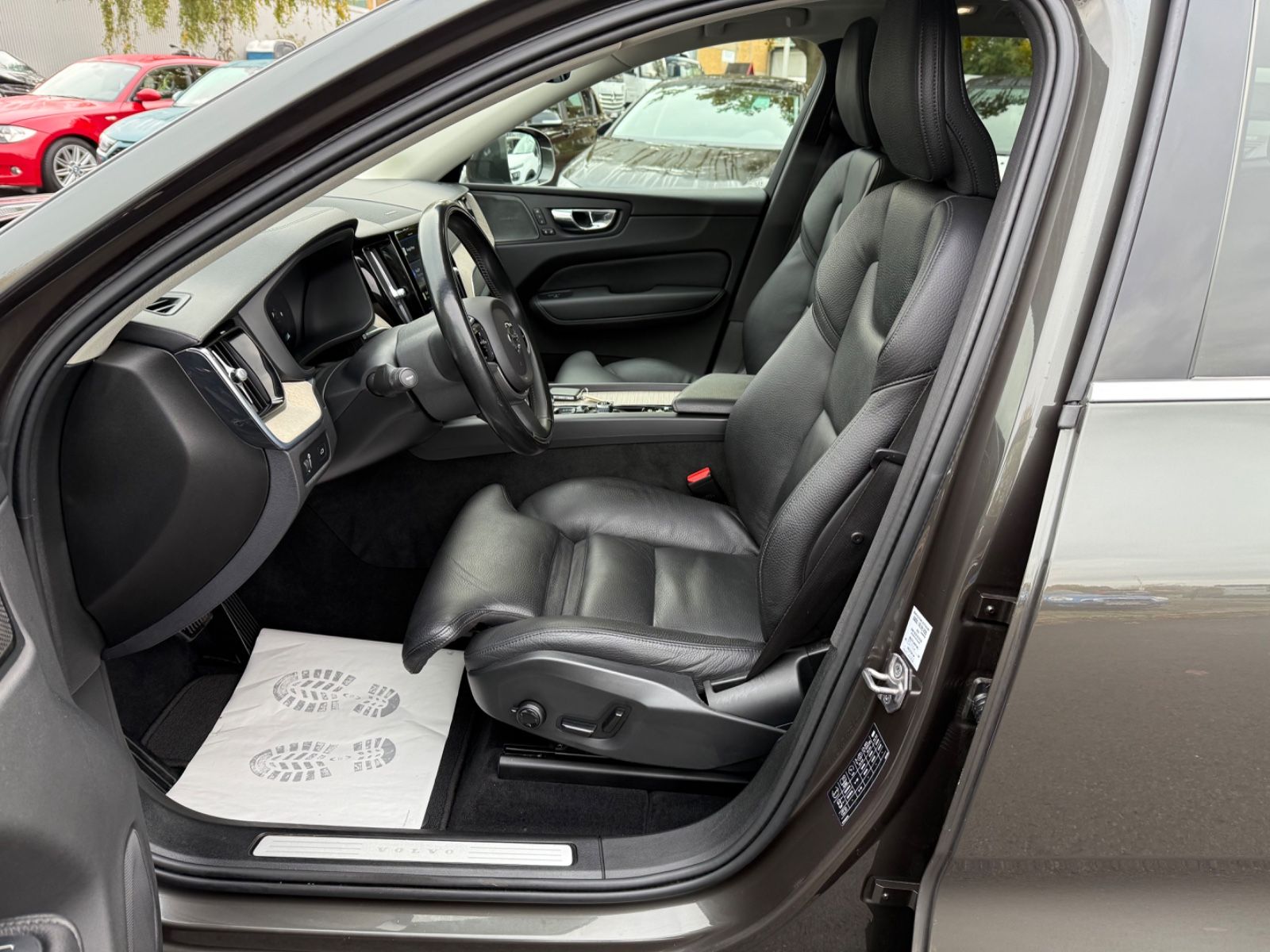 Volvo XC 60 Inscription AWD Harman-Kardon Panorama
