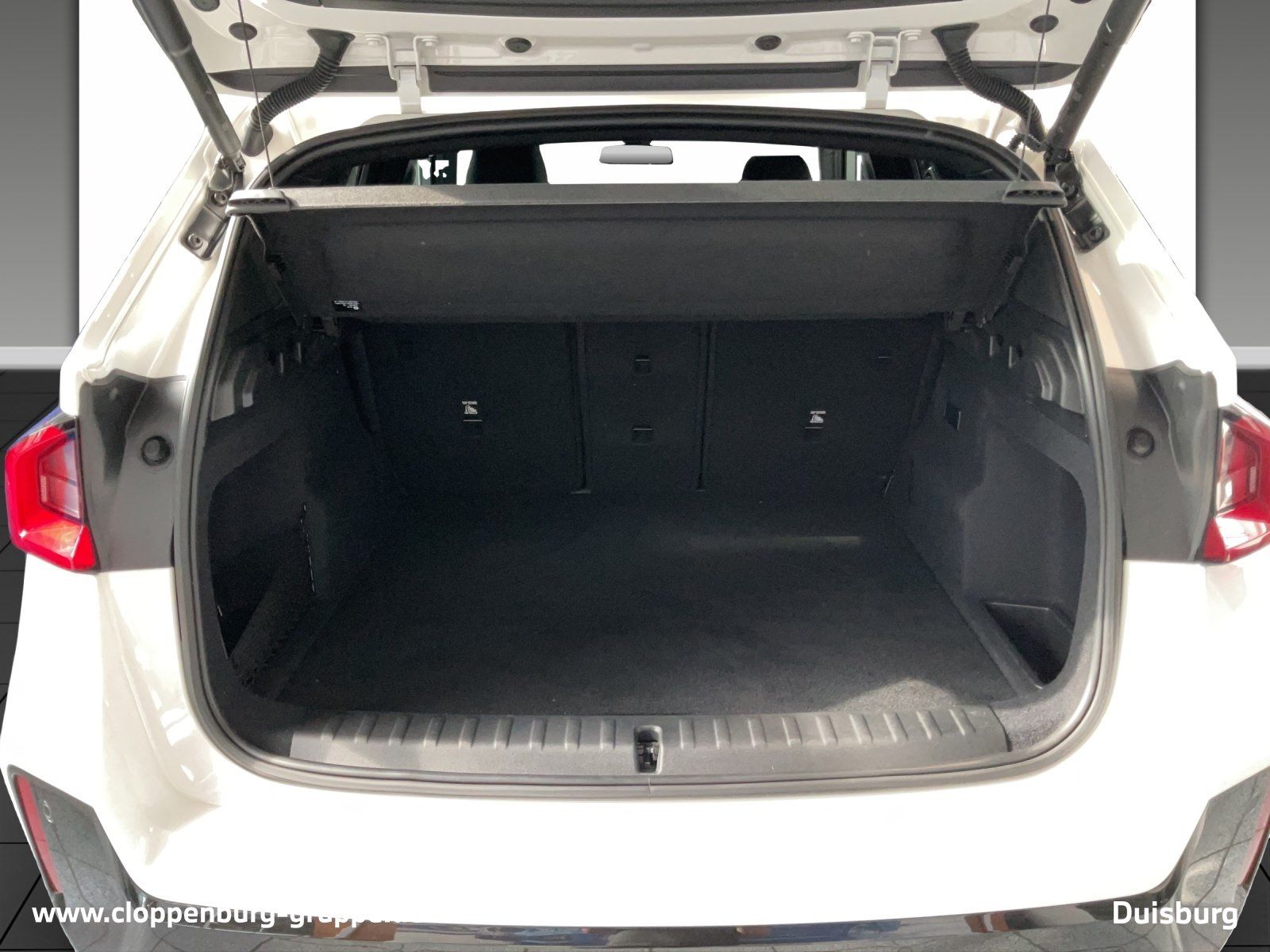 BMW X1 xDrive25e M Sportpaket - Samsaru's Car Outlet