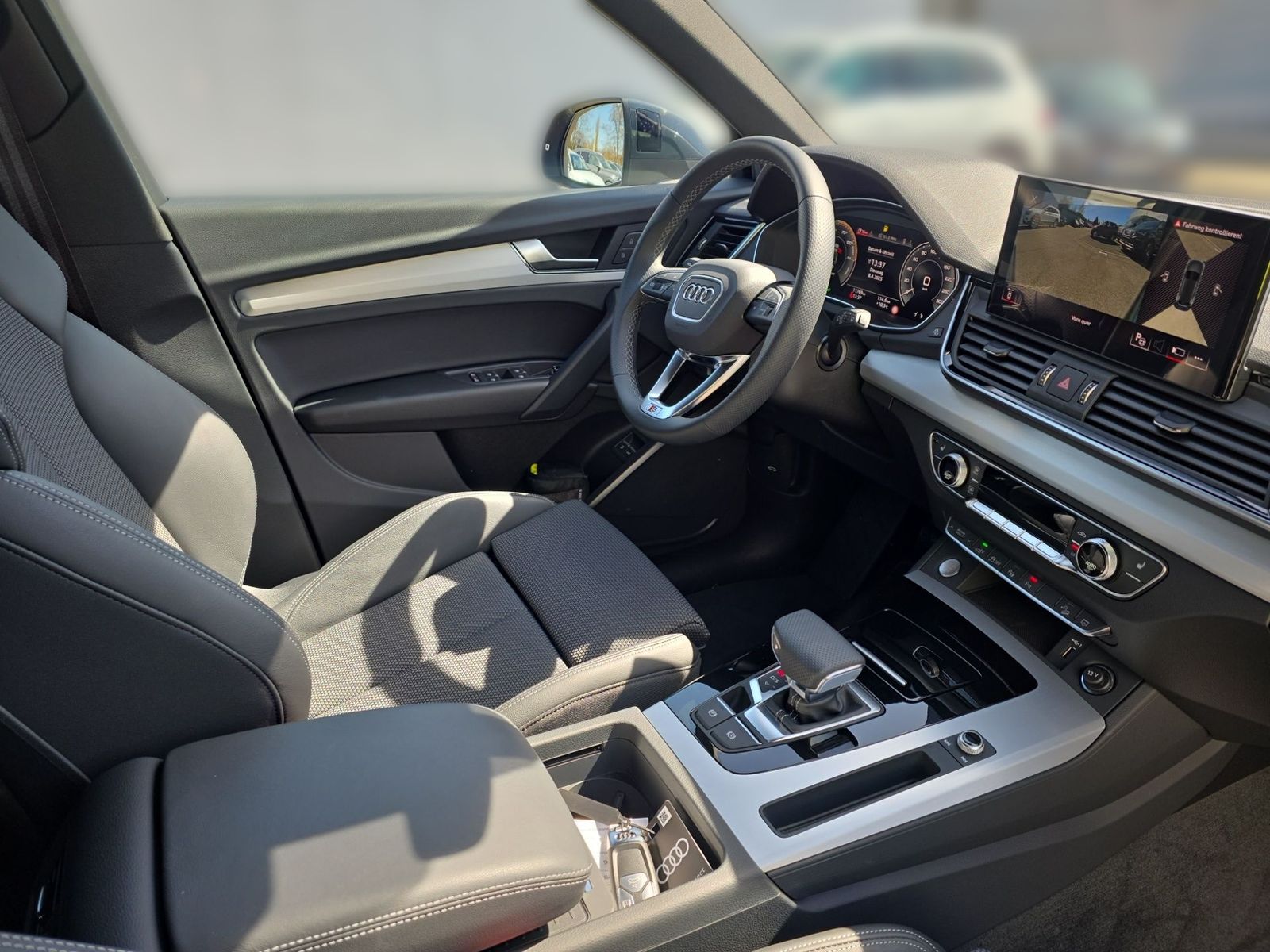 Audi Q5 advanced 20 - Samsaru's Car Outlet