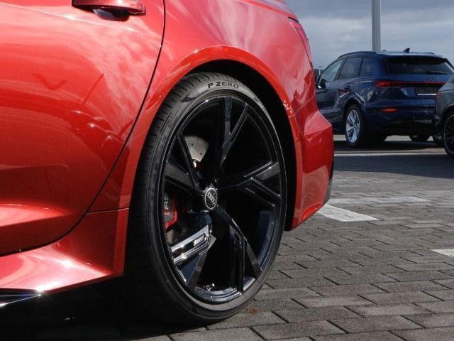 Audi RS 6 Avant performance RS-SPORTAGA*STHZ*360°*ACC