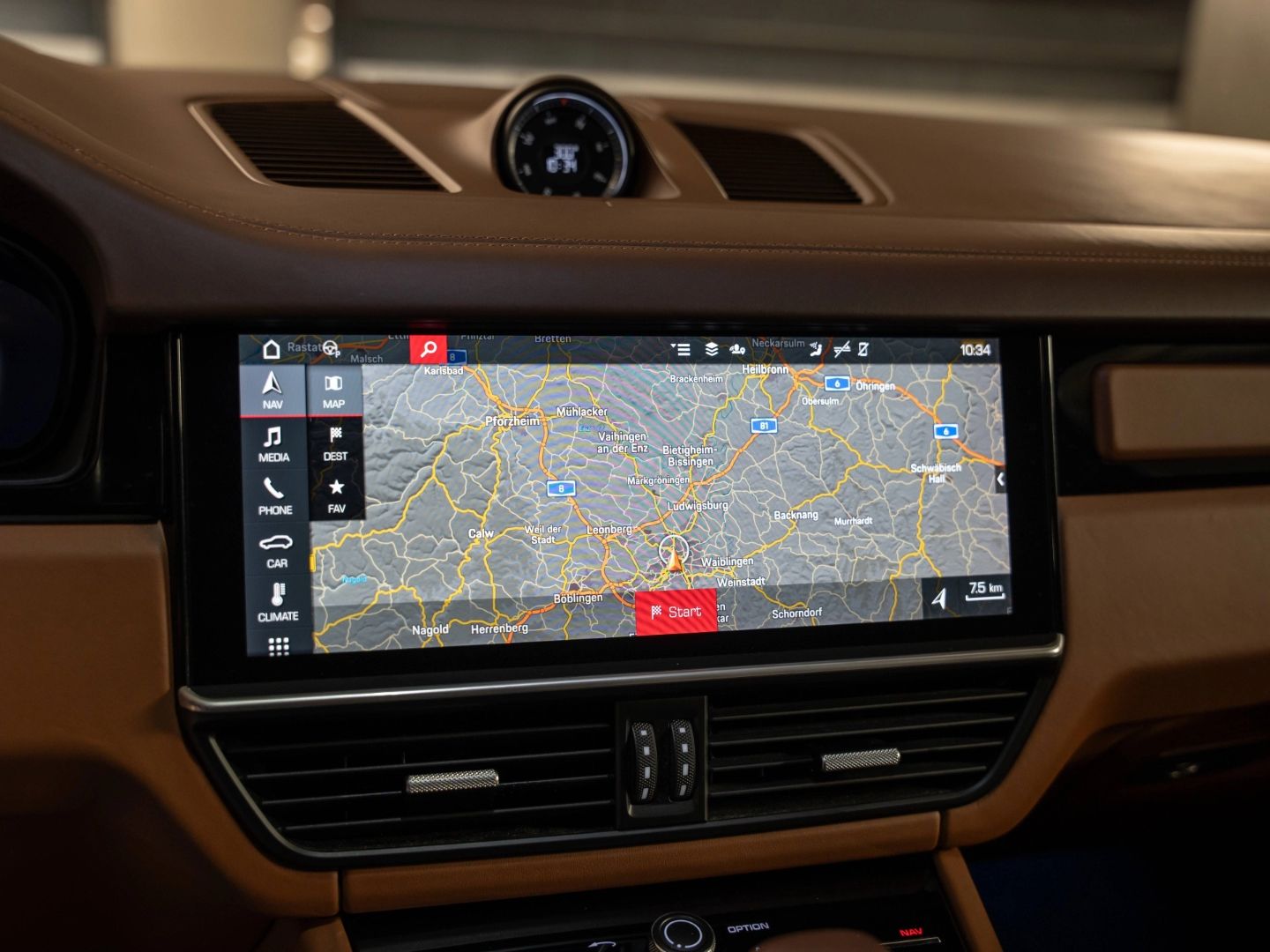 Porsche Cayenne E-Hybrid PDCC BOSE Surround View 18-Wege