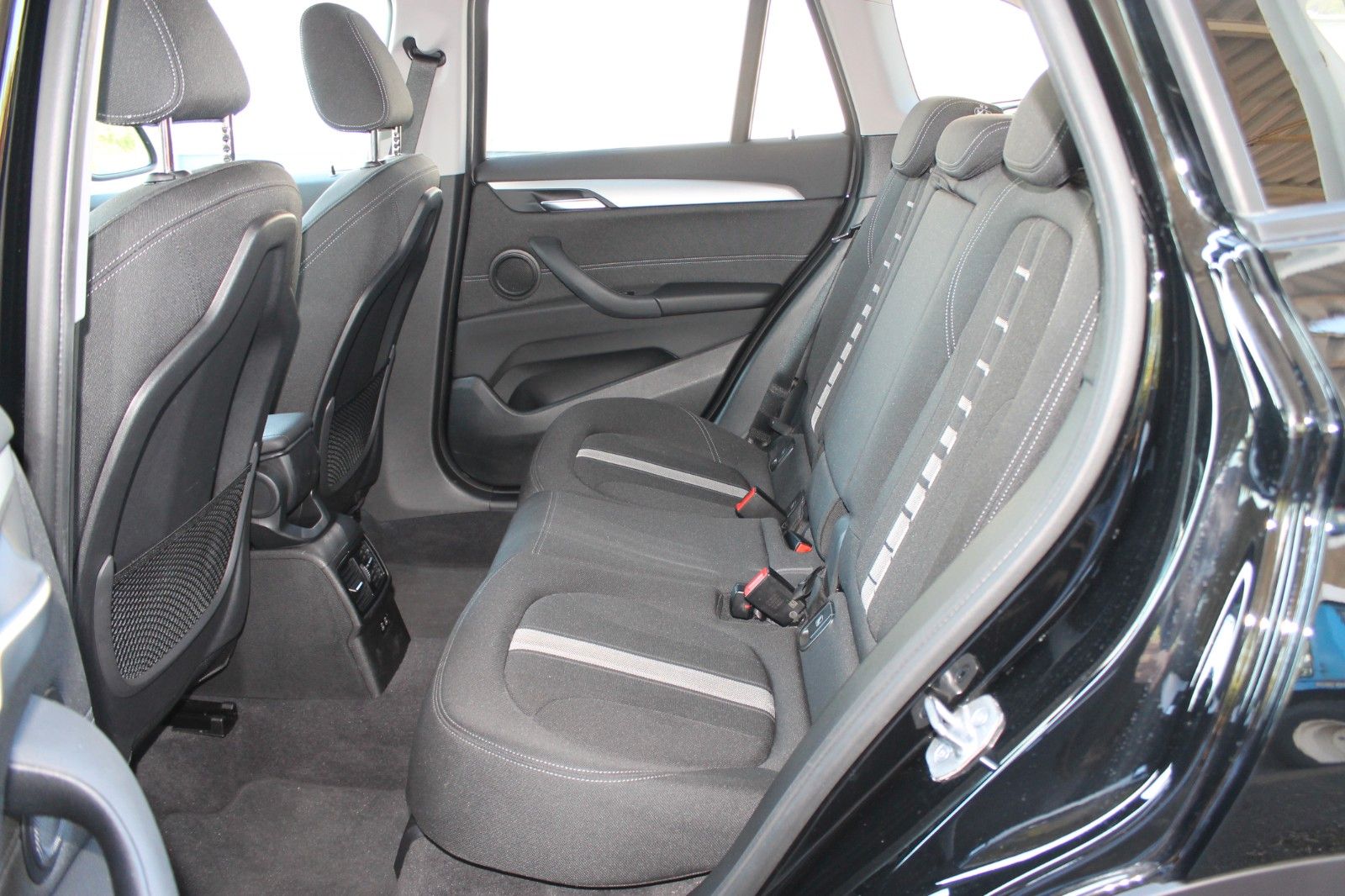 BMW X1 20i xDrive Advantage - Samsaru's Car Outlet