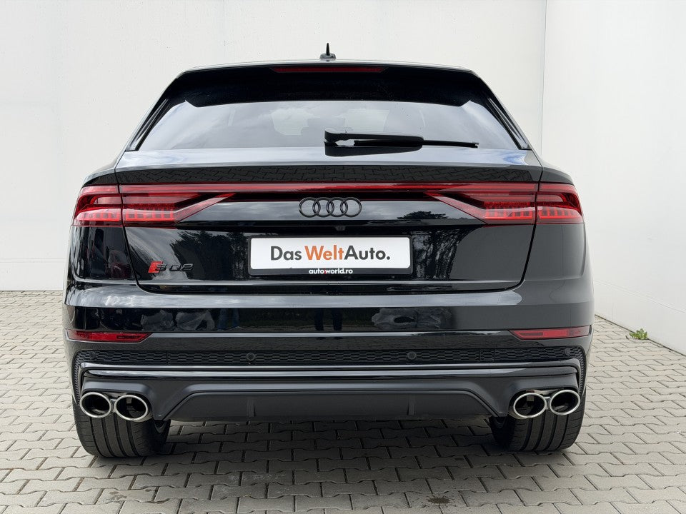 Audi SQ8