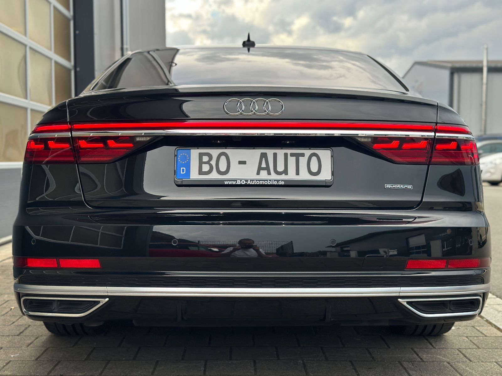 Audi A8 50 TDI SPORT - Samsaru's Car Outlet