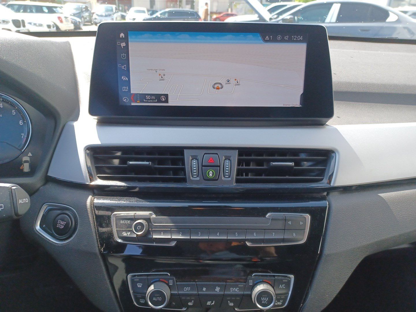 BMW X1 xDrive25e Adv. - Samsaru's Car Outlet