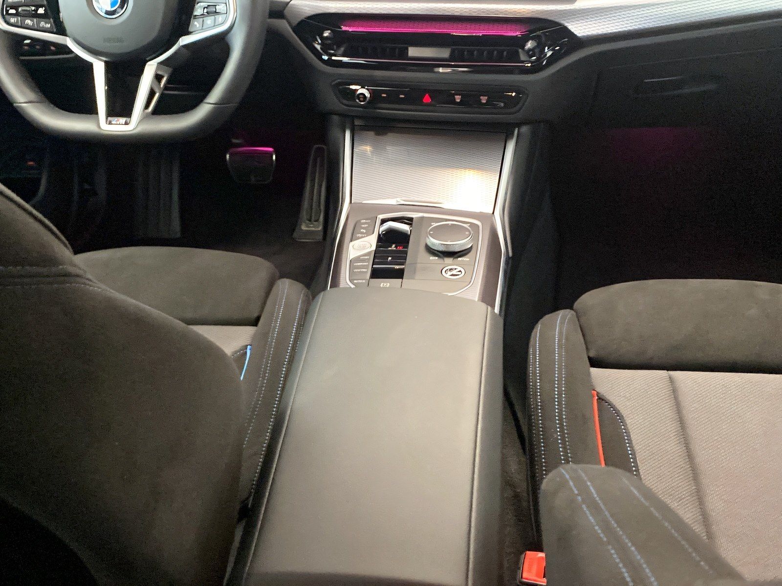 BMW 320i Limousine M Sport LiveCockpitProf Kamera