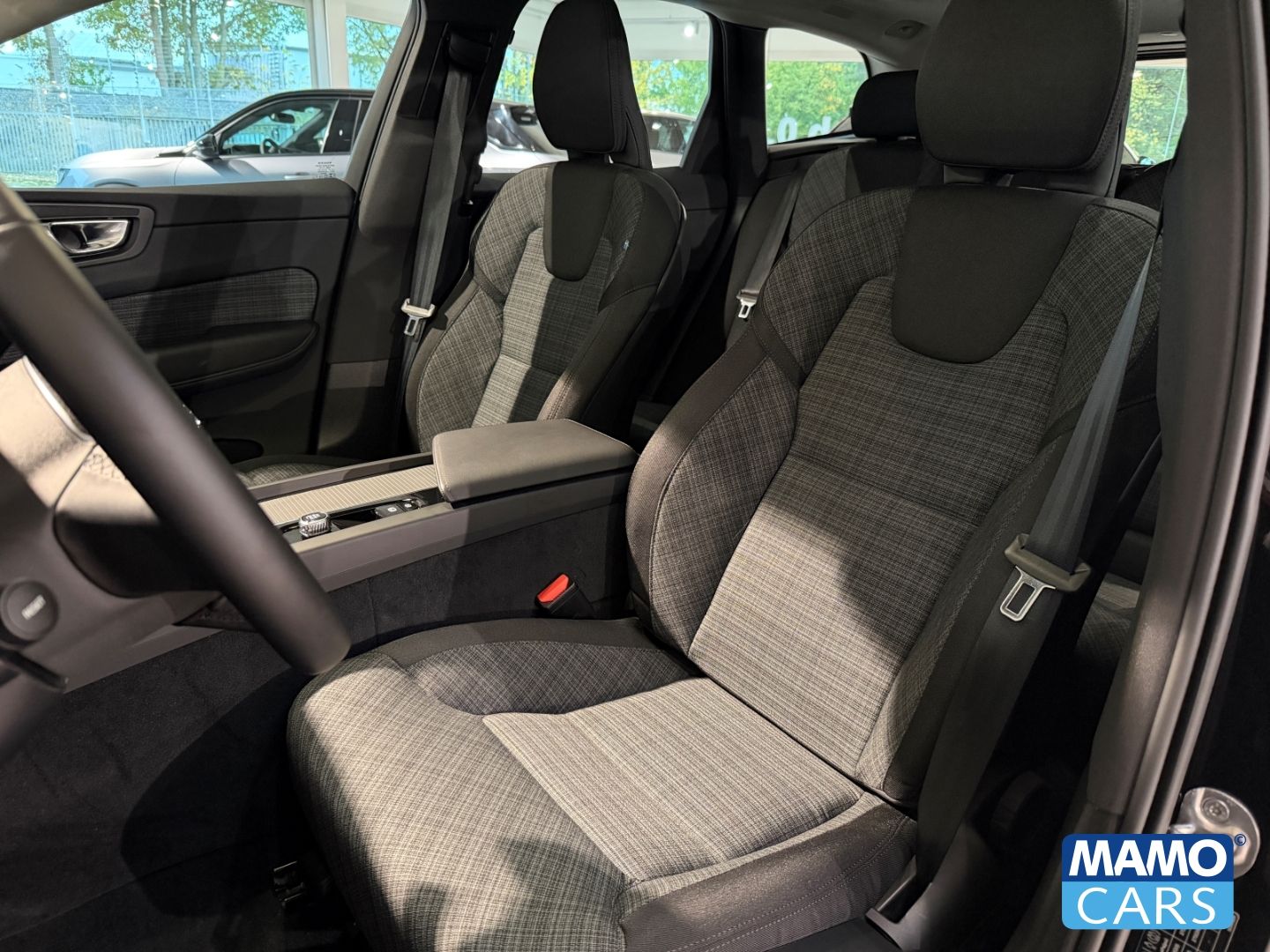 Volvo XC60 T6 AWD Core Recharge  AHK/CAM/PANO/STHZ/LHZ