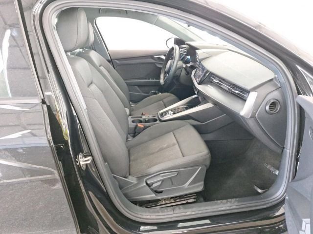 Audi A3 Sportback 30 TFSI S tronic VIRTUAL/SITZHZ/NAV