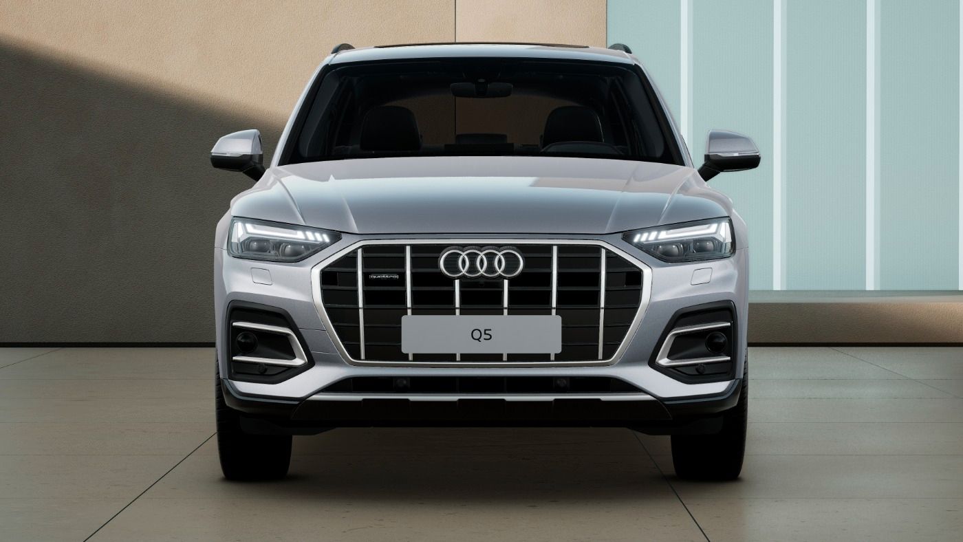 Audi Q5 SUV Advanced 45 TFSI quattro S tronic - Samsaru's Car Outlet