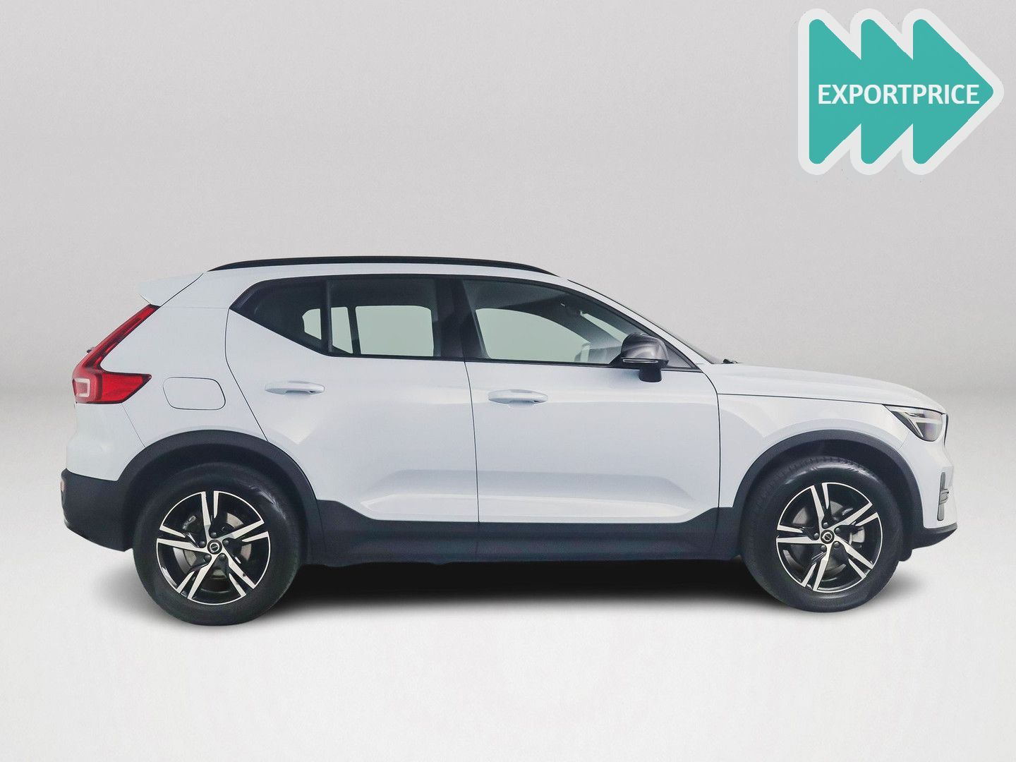 Volvo XC40 B4 Aut. Plus Dark | Stoel- en Stuurverwarmi