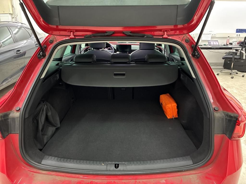 Seat Leon Sportstourer FR e-Hybrid+STANDKLIMA+ACC+DAB