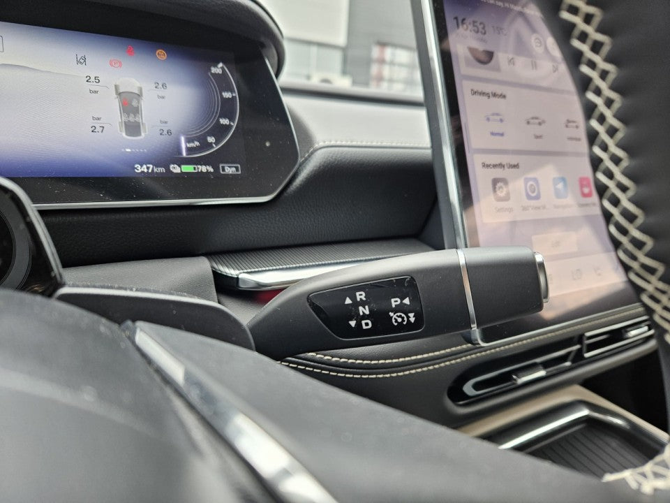 Mazda 6e