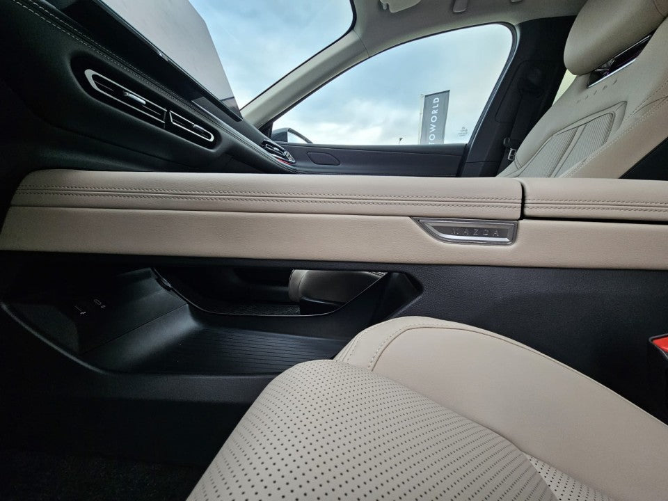 Mazda 6e
