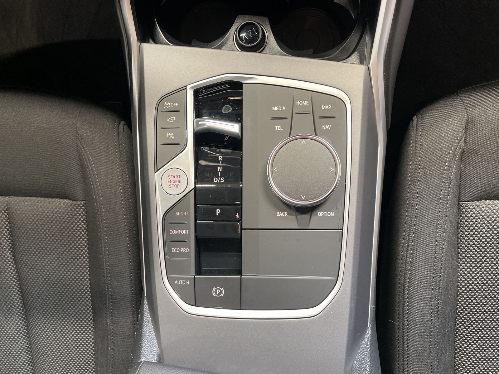 BMW 318d Touring AHK Driv.Assist.Prof Kamera HiFi
