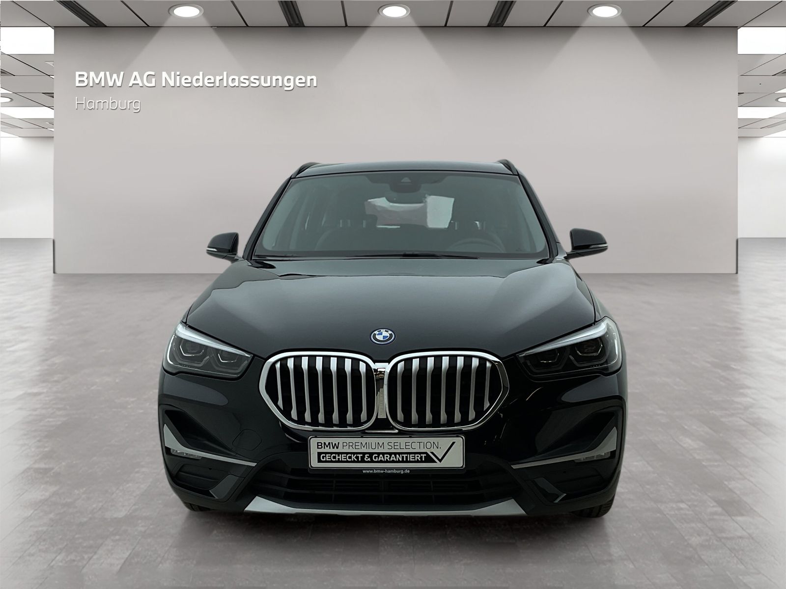BMW X1 xDrive25e - Samsaru's Car Outlet