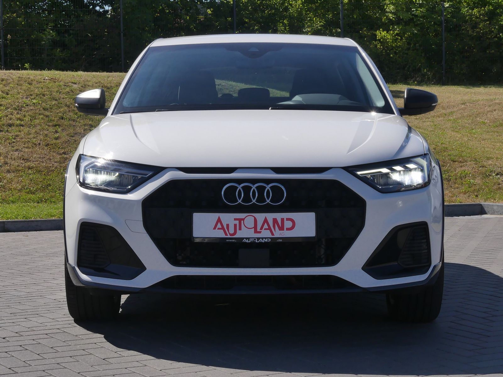 Audi A1 citycarver 30 TFSI - Samsaru's Car Outlet