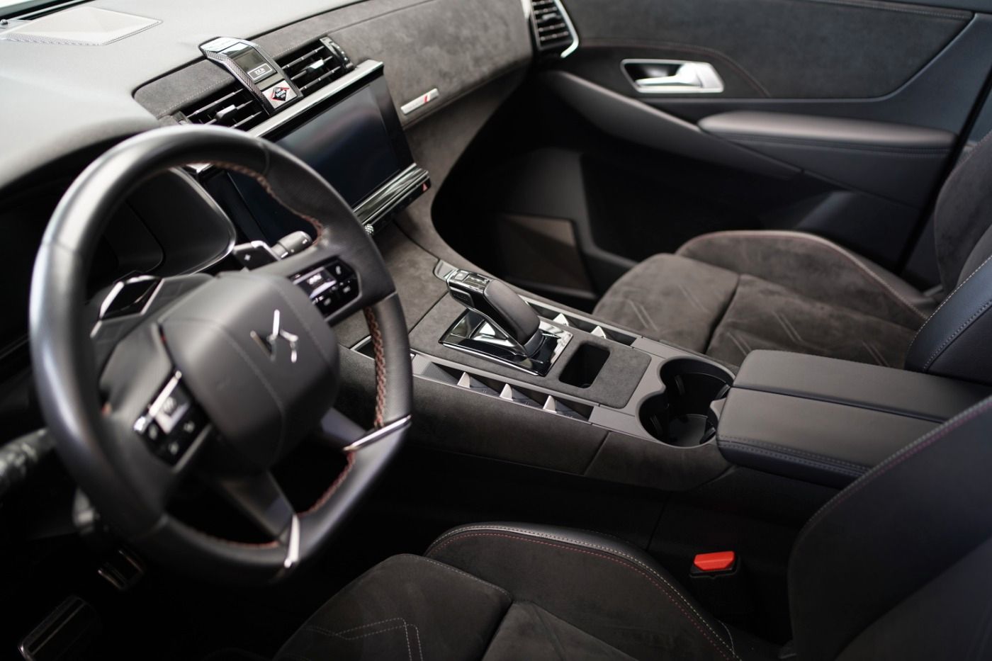DS Automobiles DS7 Crossback E-Tense 4x4 300 Anhängerkupplung
