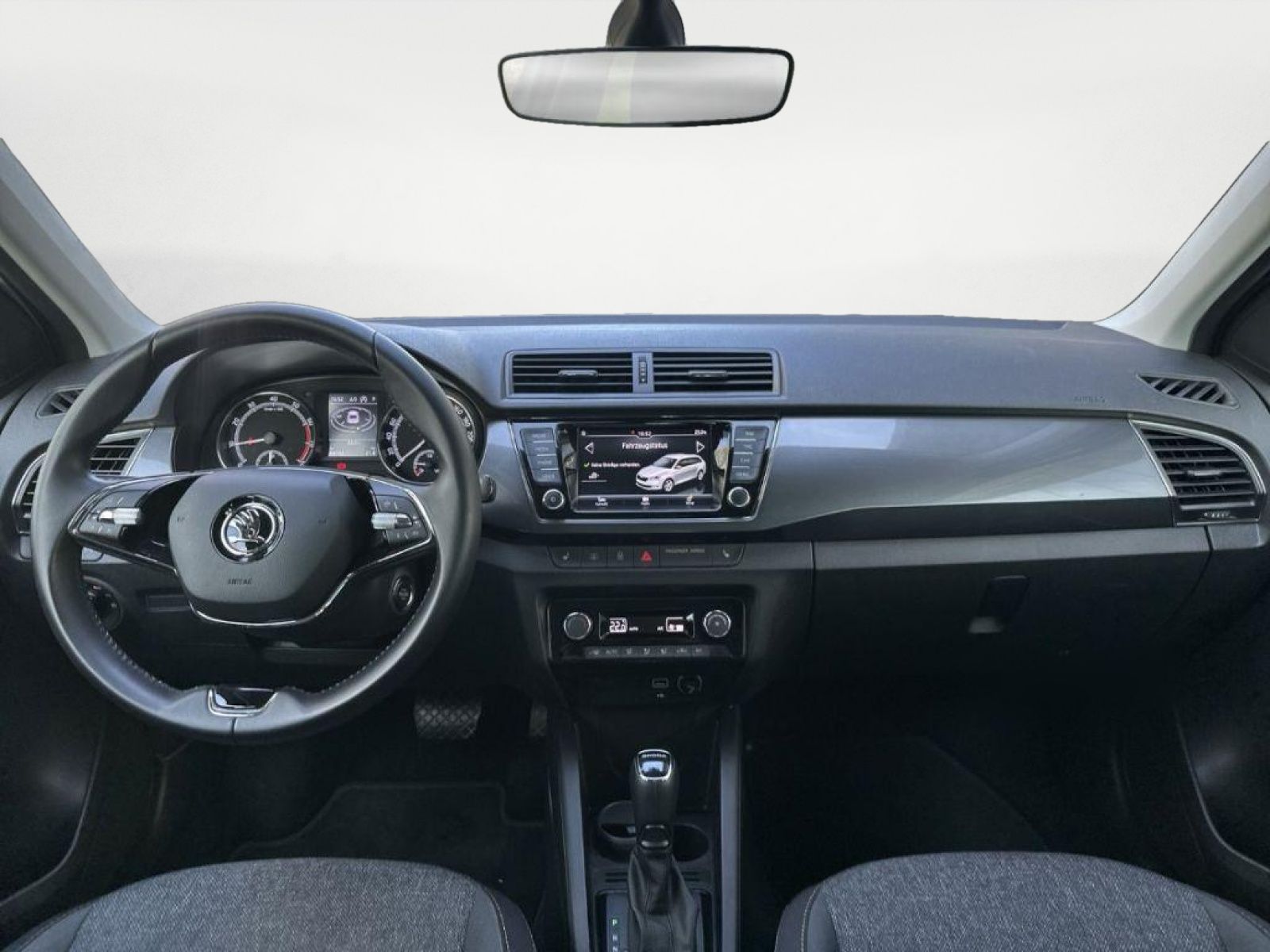 Skoda Fabia Combi 1.0TSI DSG - Samsaru's Car Outlet