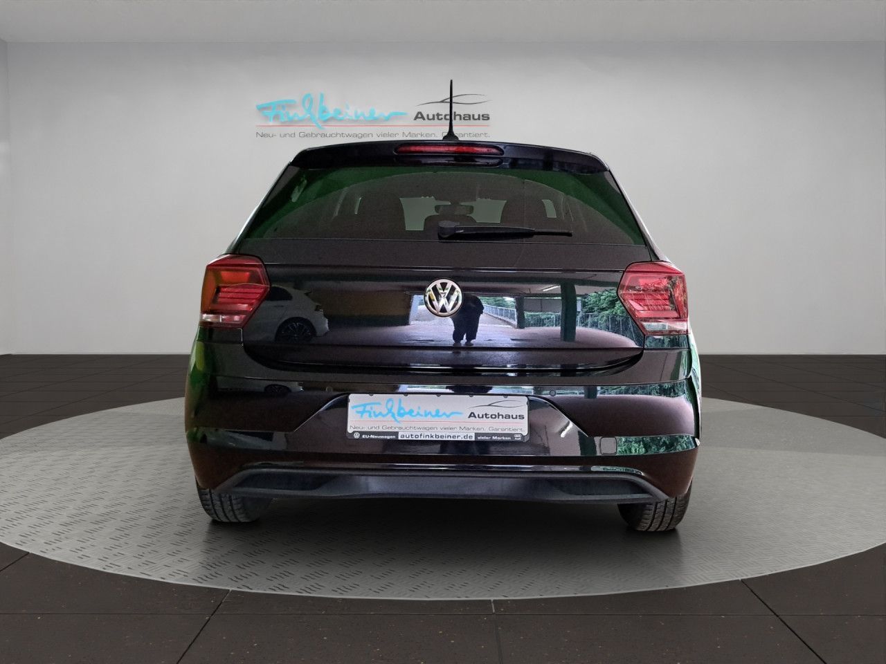 Volkswagen Polo Comfortline TSI DSG - Samsaru's Car Outlet