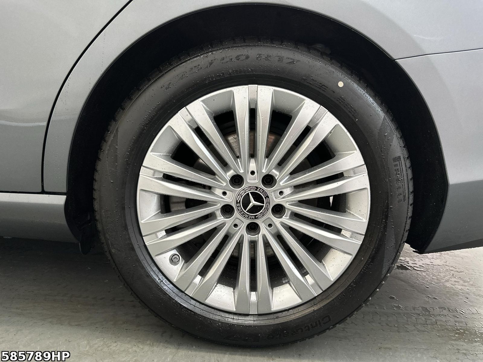 Mercedes-Benz C 180 Avantgarde - Samsaru's Car Outlet