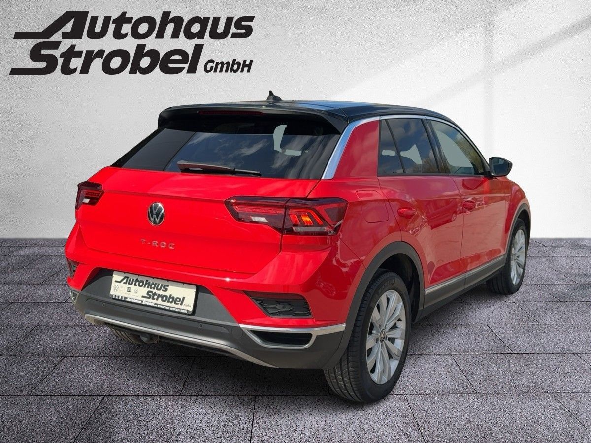Volkswagen T-Roc 1.5 TSI Sport - Samsaru's Car Outlet