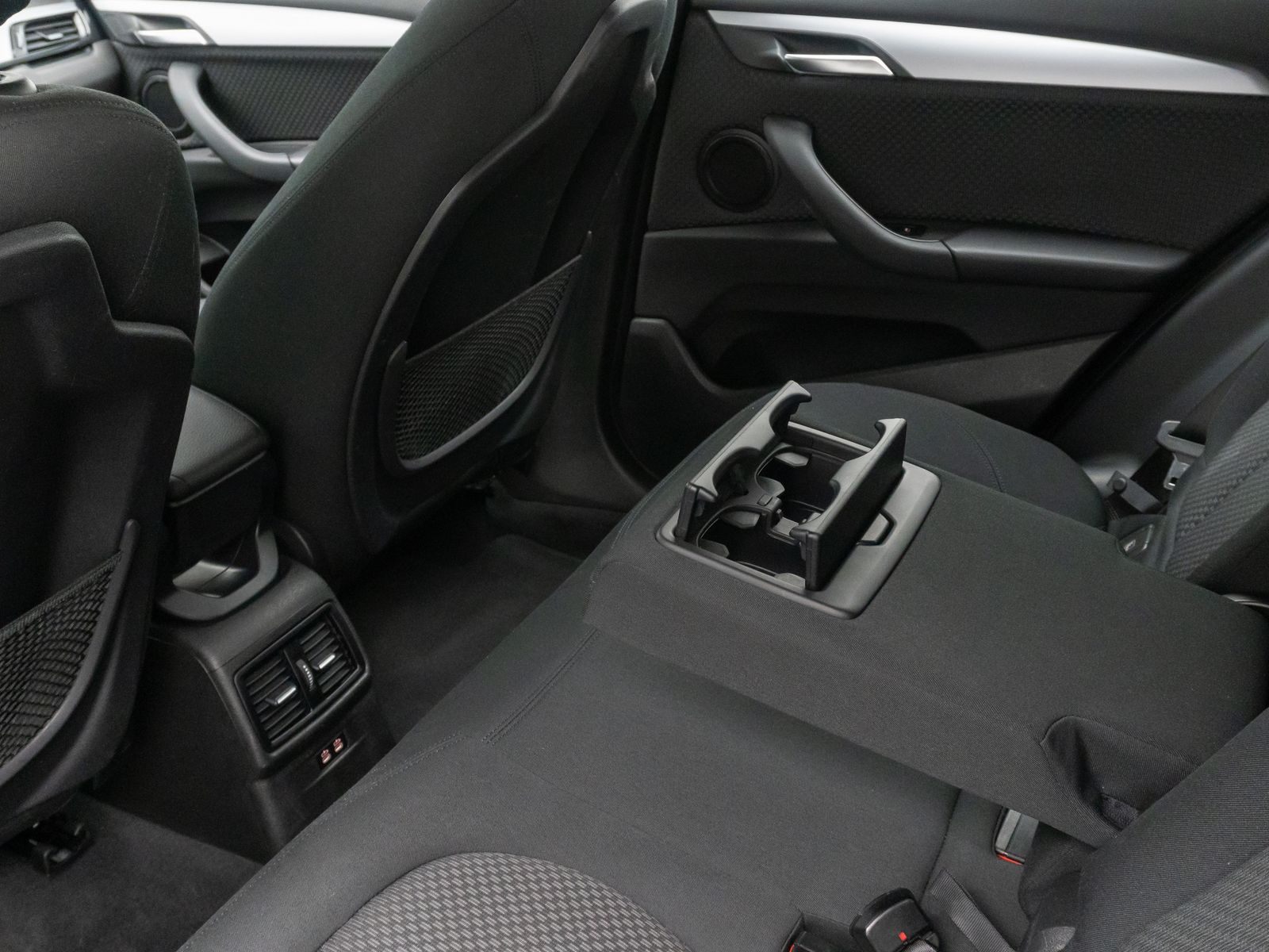 BMW X1 xD25e - Samsaru's Car Outlet