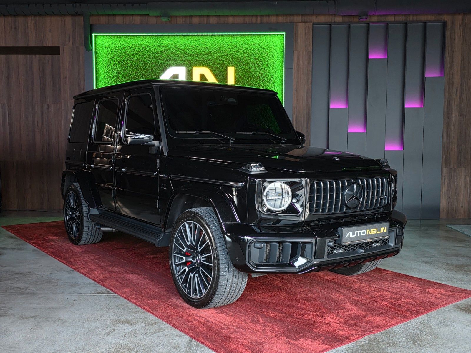 Mercedes-Benz G 63 AMG - Samsaru's Car Outlet