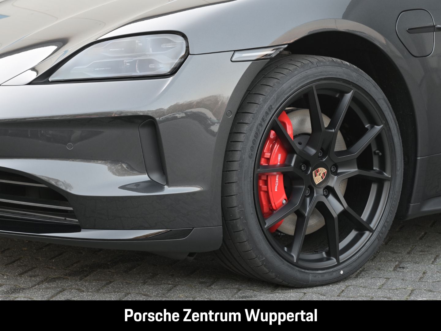 Porsche Taycan GTS Sport Turismo Active-Ride LED-Matrix