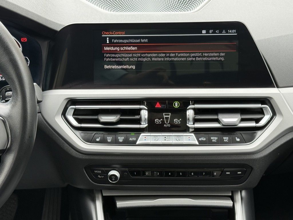 BMW 330 e Touring Aut. Advantage - Samsaru's Car Outlet