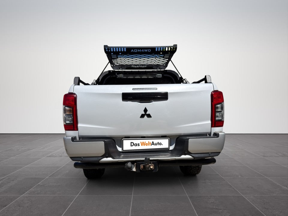 Mitsubishi L200