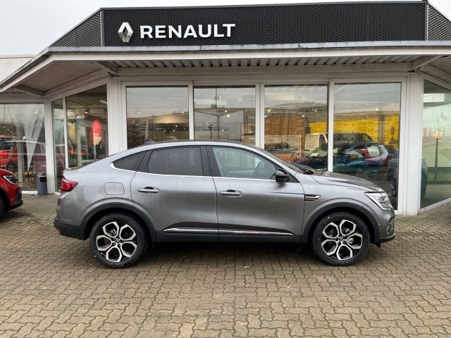 Renault Arkana TECHNO E-TECH Hybrid - Samsaru's Car Outlet
