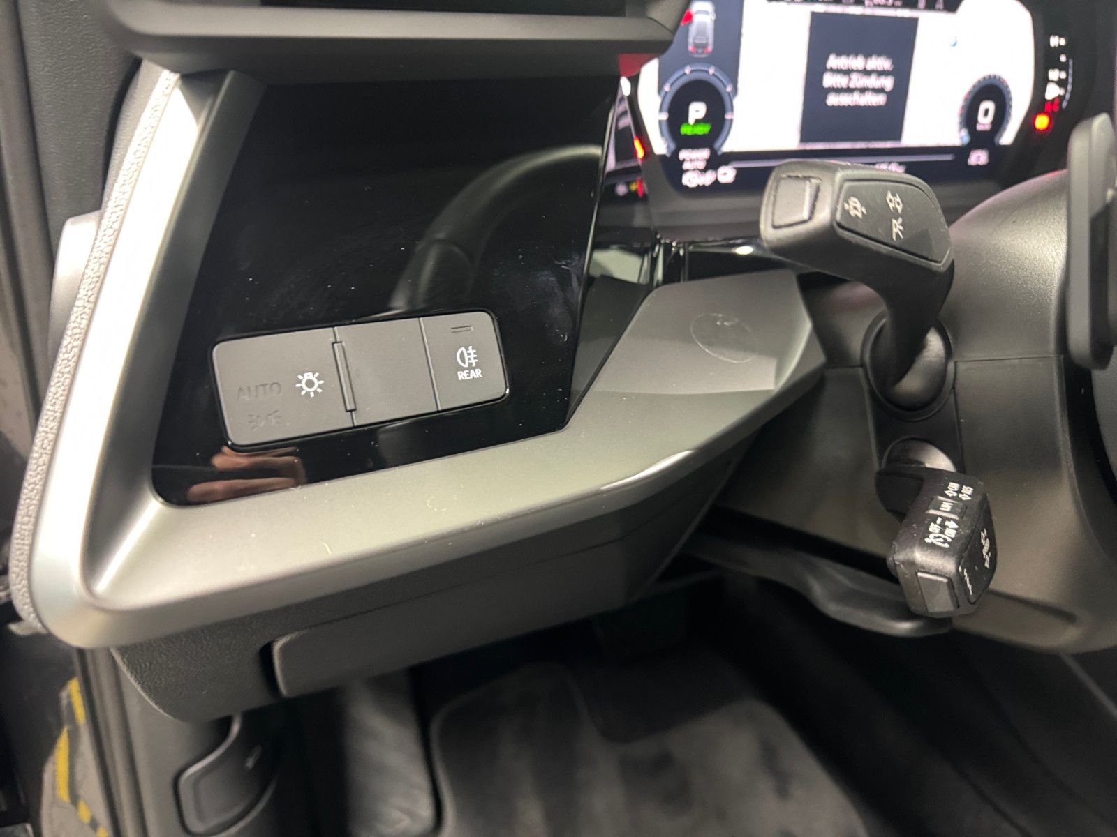 Audi A3 Sportback 40 TFSIe Virtual CAM Navi Sitzh LED