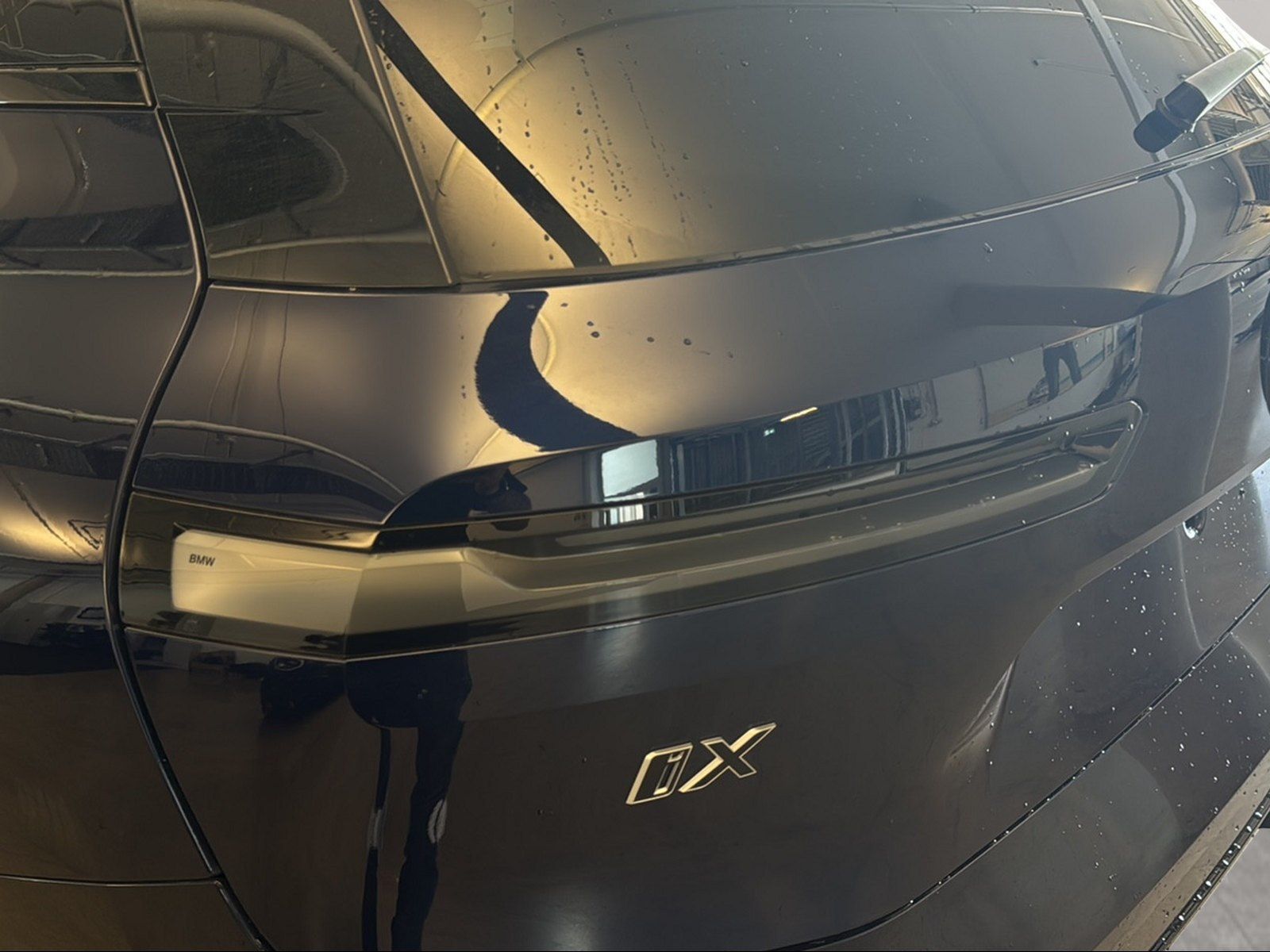BMW iX M70 xDrive M Sport Bowers & Wilkins AHK LED