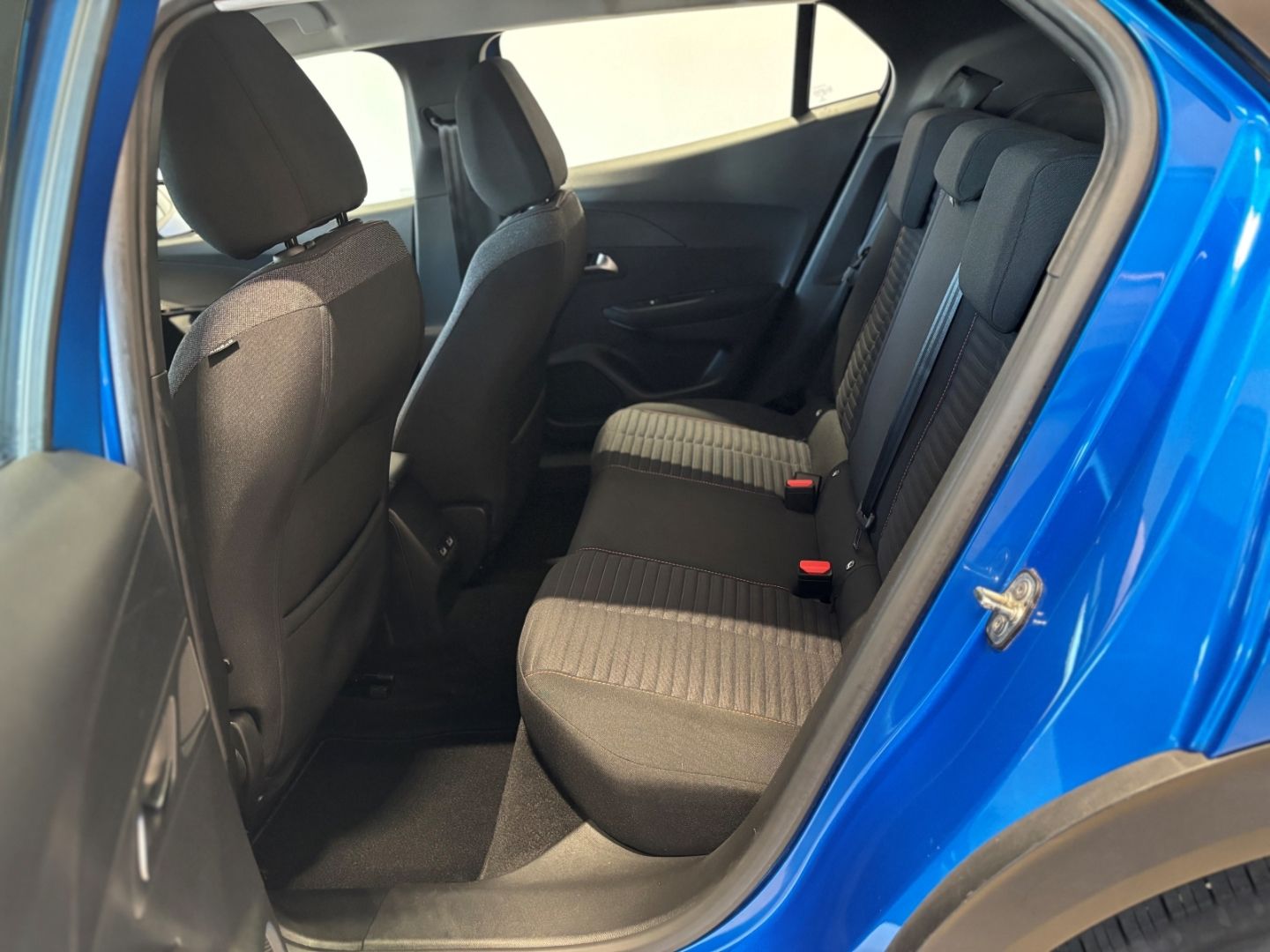 Peugeot 2008 e- Active - Samsaru's Car Outlet
