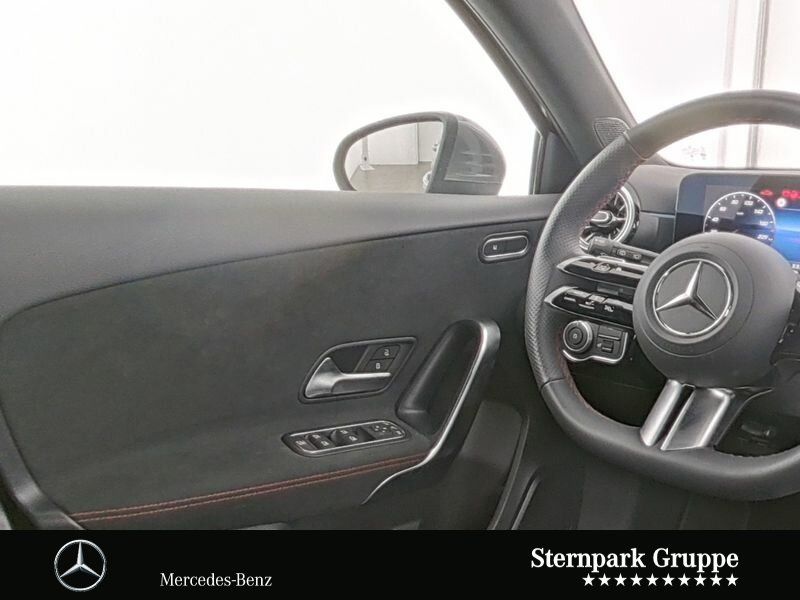 Mercedes-Benz A 200 AMG Advanced Plus - Samsaru's Car Outlet