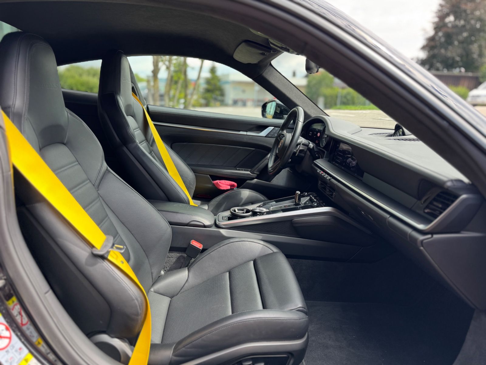 Porsche 992 Turbo S Coupé Carbondach*Lift*Burmeister*360