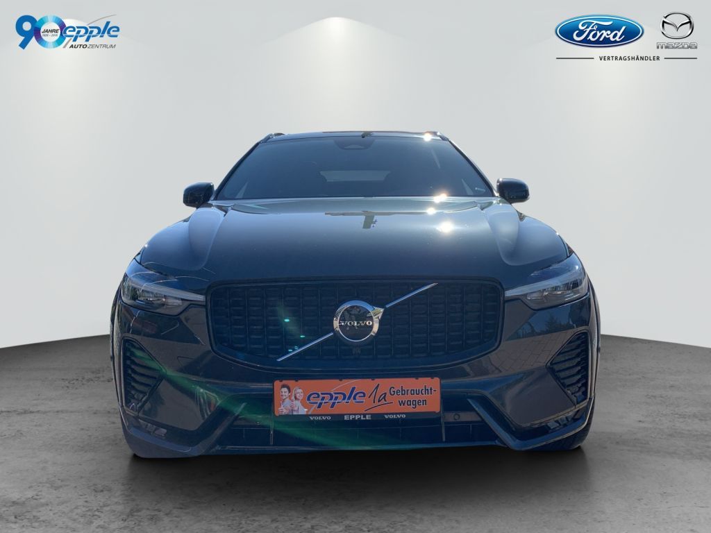 Volvo XC60 B4 D AWD Plus Dark,PANO,AHK,LED